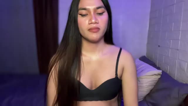 urhottylicious_cum, webcammodel på Chaturbate: fotos