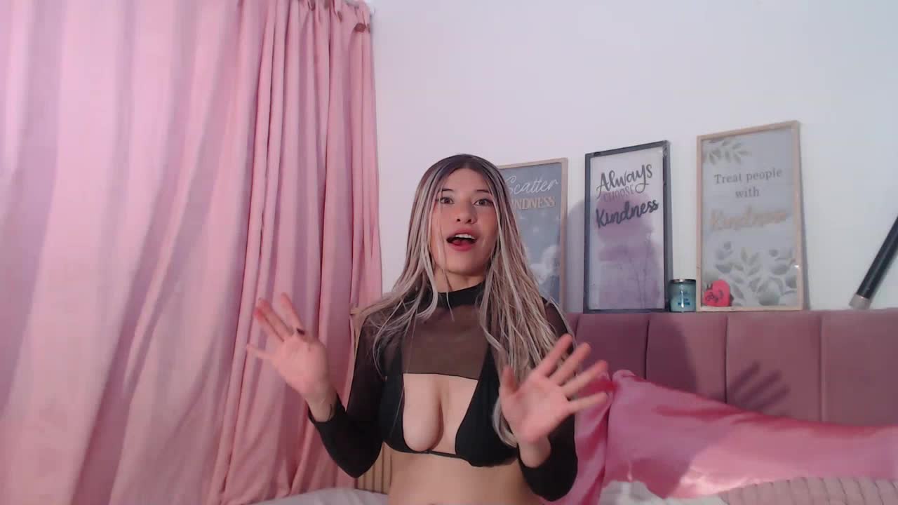 martinaevans në XloveCam: foto dhe profili