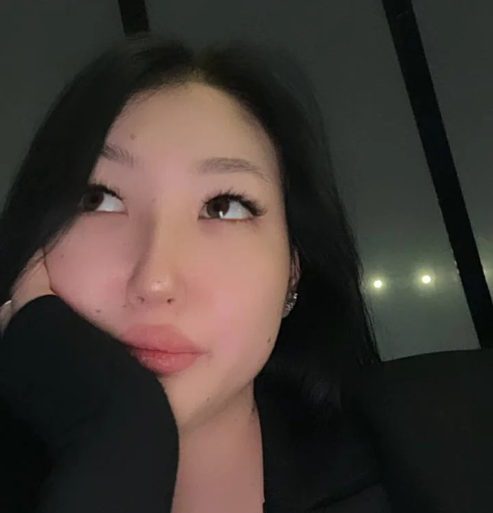Kimikoo na Stripchat: fotky a profil