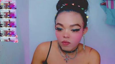 thiaravarannes – уебкам модел в Cam4: снимки