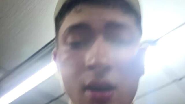 adam-laid, model webcam pe Flirt4Free: poze