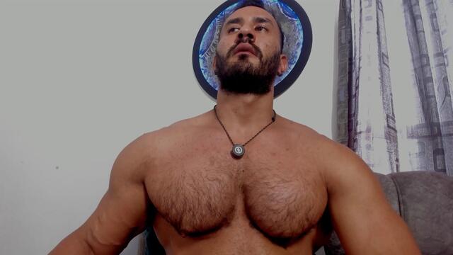 curt-x: عارضة كاميرا ويب على Flirt4Free