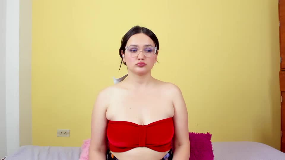 nataliarivas — XloveCam वेबकैम मॉडल: फ़ोटो