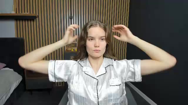 sherillelmore: عارضة كاميرا ويب على Chaturbate