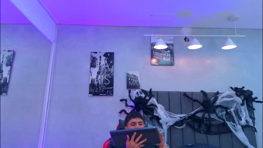 rohanbyrkin (LiveJasmin): fotod ja profiil