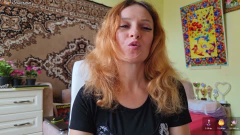 ladybigsmile — BongaCams वेबकैम मॉडल: फ़ोटो