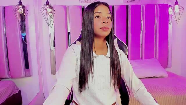 natasha-smiith на Flirt4Free: слики и профил