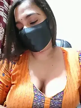 Ritusri_Dotta, cam model su Stripchat: foto