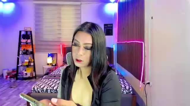 callme_ivyaguas, webcammodell på Chaturbate: bilder