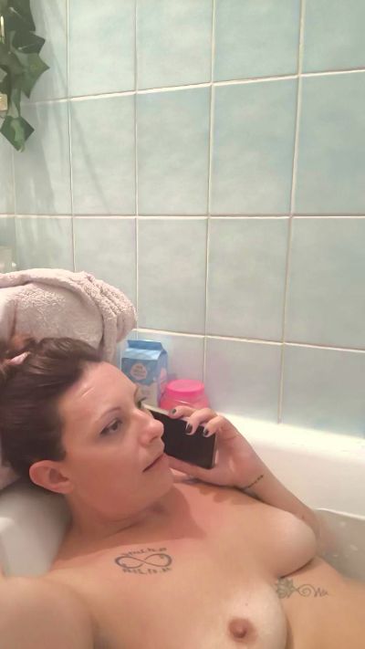 cerise132 na Cam4: zdjęcia i profil