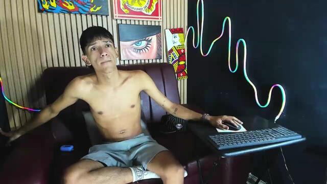 stebaslo на Flirt4Free: фото вебкам-моделі