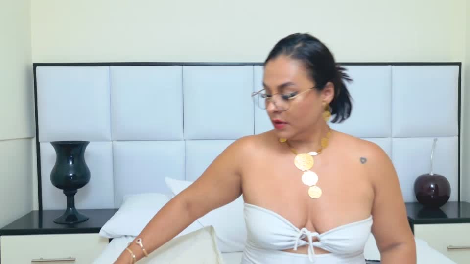 lunasoler di XloveCam: foto model webcam