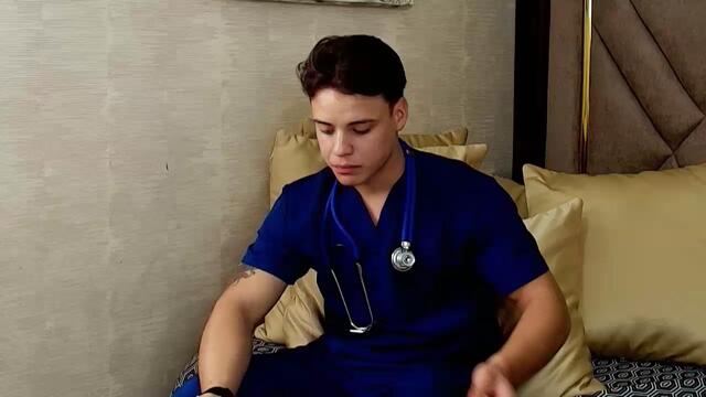 ethan-monroe, webcam model na Flirt4Free: slike