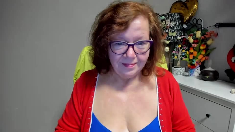 adeleloveex di XloveCam: foto model webcam
