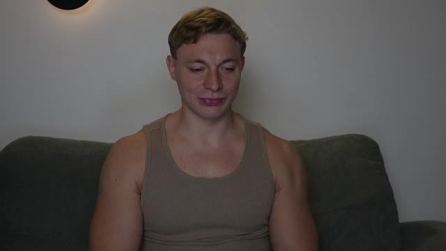 o_r_b_i_t di Chaturbate: foto model webcam