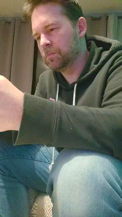 tomsauwer në Cam4: foto dhe profili