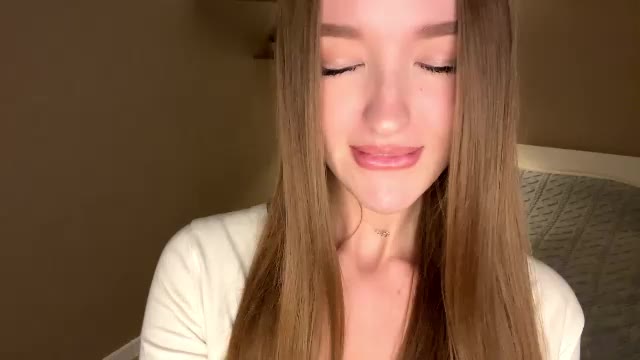 tinkibinky, μοντέλο webcam στο Chaturbate