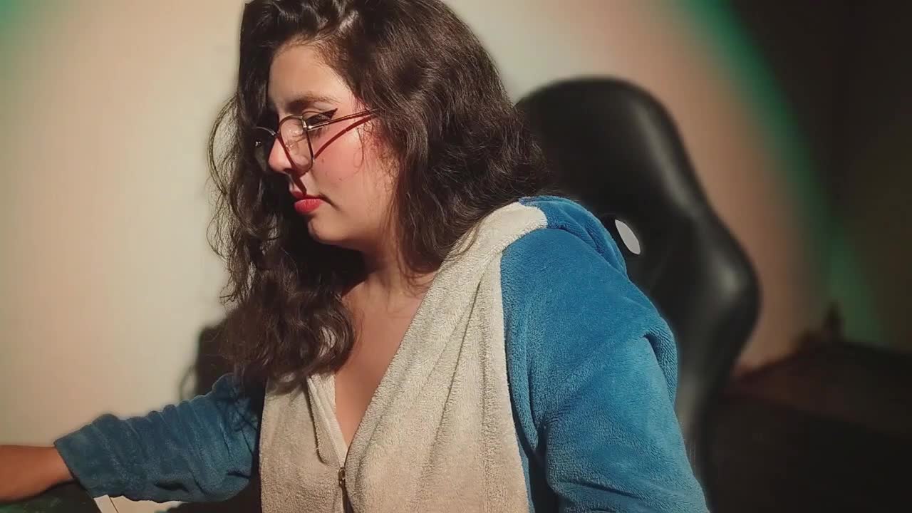 paolalyon — XloveCam वेबकैम मॉडल: फ़ोटो
