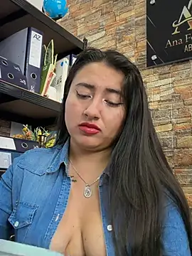 _Sarah-Office1 на Stripchat: фото вебкам-моделі
