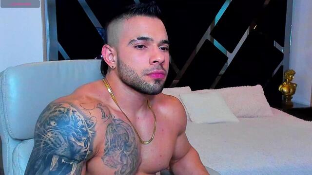 ray-torres, modelo webcam do Flirt4Free: fotos
