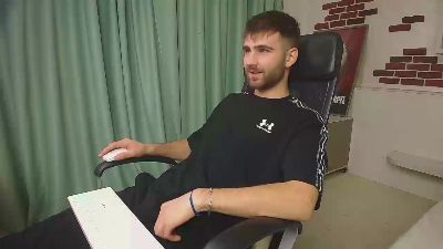 kyloeast na Cam4: slike in profil