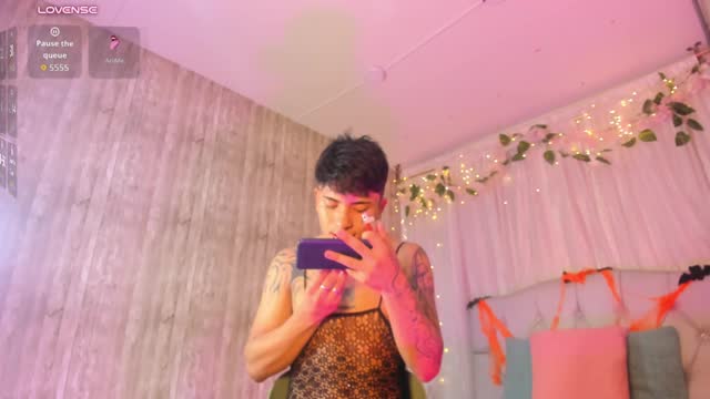 kermyberty, webcammodell på XloveCam: bilder