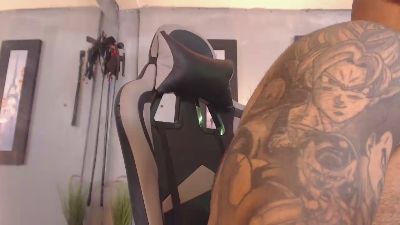 bardock_, webcammodell på Cam4: bilder