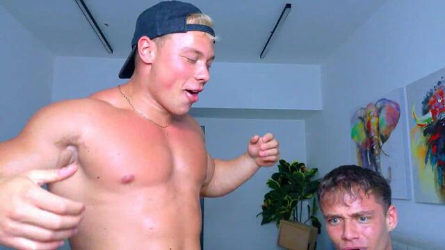 Preview photo of webcam model jett-and-loki on Flirt4Free