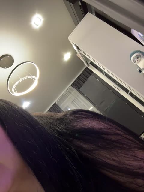 vero19nika, modelo webcam do BongaCams: fotos