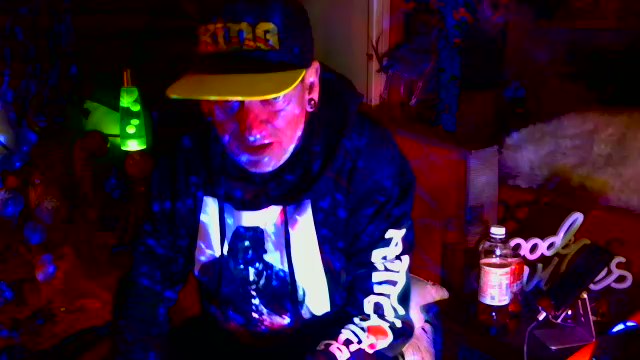 biteme69691: عارضة كاميرا ويب على Cam4