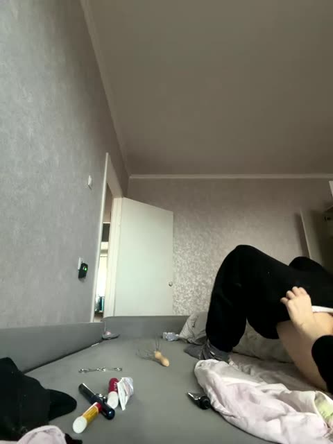 kisssssesmee — BongaCams वेबकैम मॉडल: फ़ोटो