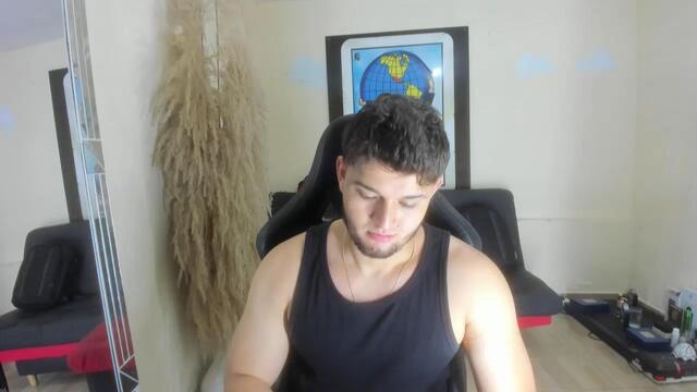 oliver-whitee (Flirt4Free): ảnh người mẫu webcam