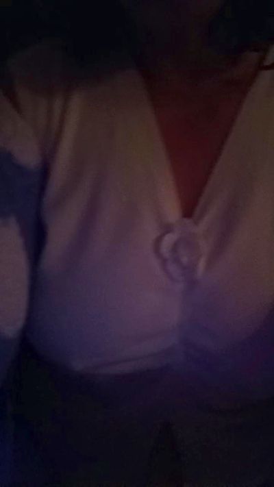 cassandra64 — Cam4のライブ配信モデル：写真・プロフィール