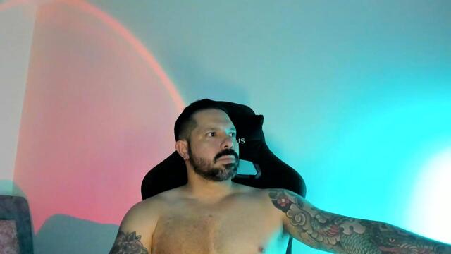 jamess-baker na Flirt4Free: fotky a profil