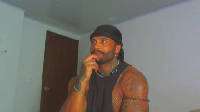 ragnar-bjorn – Webcam-Modell auf Flirt4Free