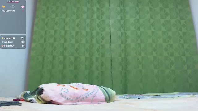 juliashane – Chaturbate webkamerás modell