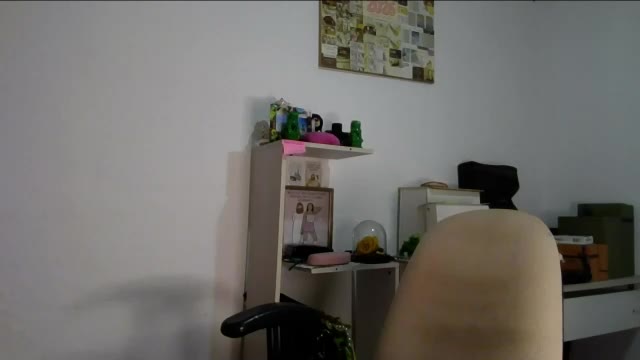 alia_lombardi – уебкам модел в Chaturbate: снимки