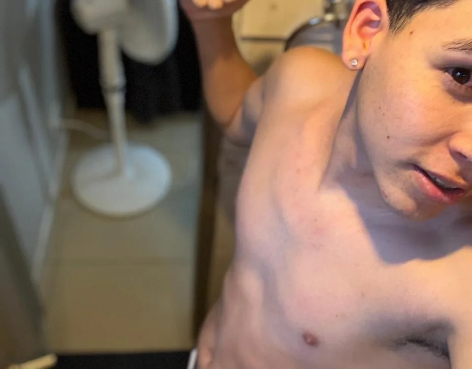 strong_rock69 — Stripchatのライブ配信モデル：写真・プロフィール