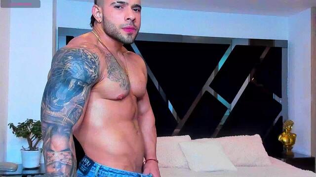 ray-torres (Flirt4Free): fotod ja profiil