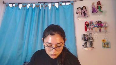 mensia_ di Cam4: foto model webcam
