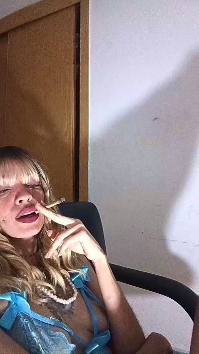 venusdemonia, cam model su Cam4: foto