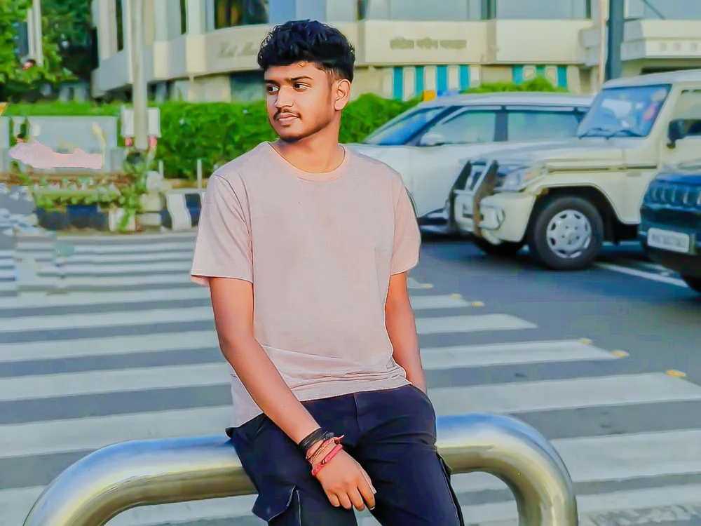 Jharkhand_: عارضة كاميرا ويب على Stripchat