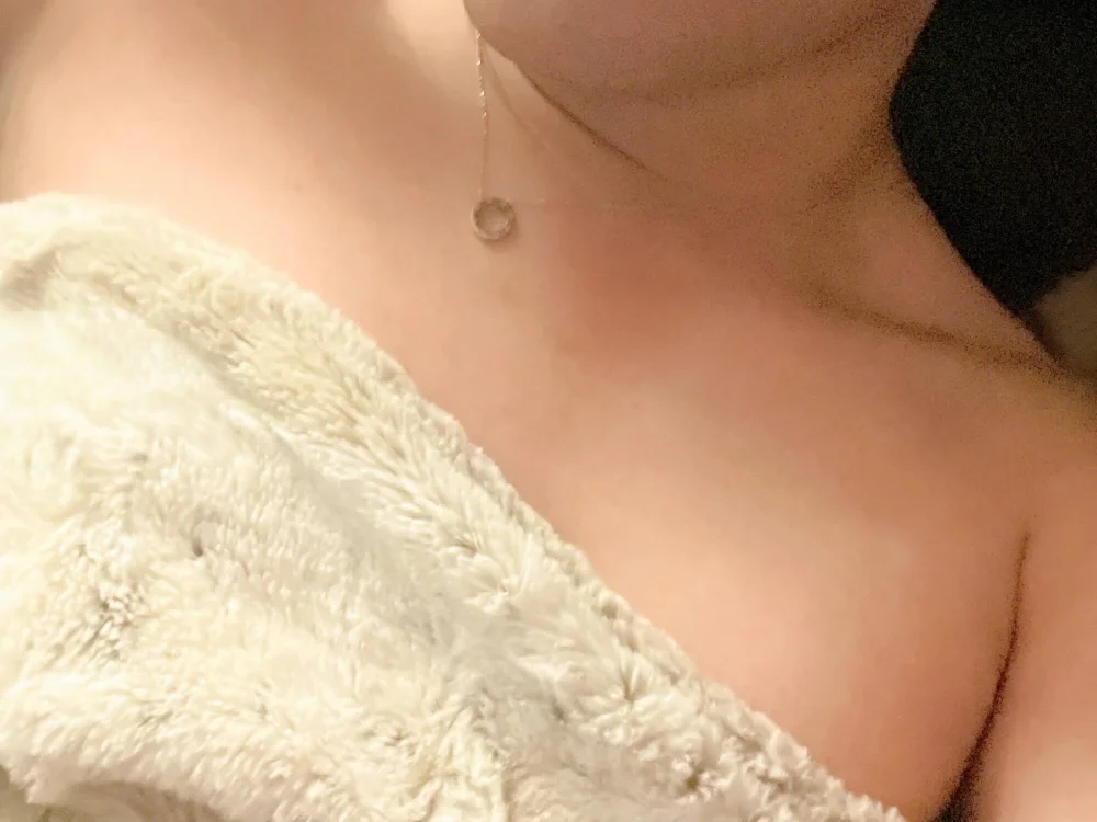 Preview photo of webcam model JOconeill on Stripchat