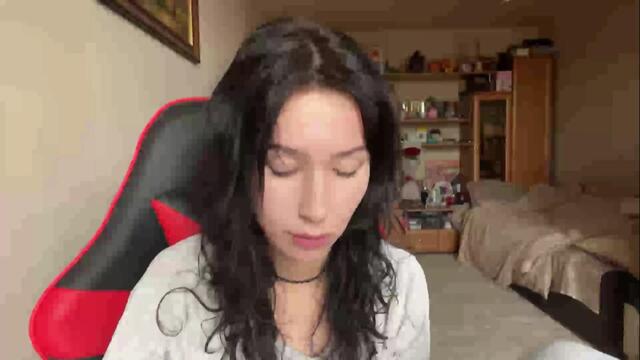 amina-foutch, model webcam de Flirt4Free: fotos