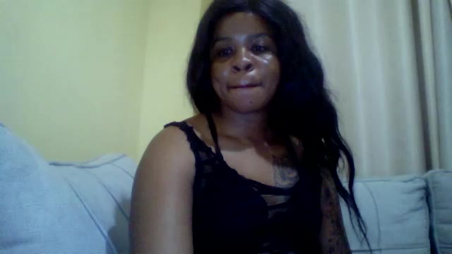 Preview photo of webcam model nyaralila2 on Chaturbate