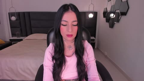 milalawrence, cam model su BongaCams: foto