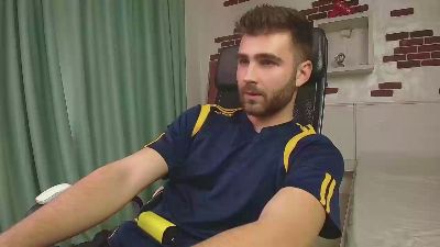 kyloeast (Cam4): nuotraukos, profilis