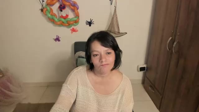 nuit_rose — Chaturbate 直播模特：照片与资料