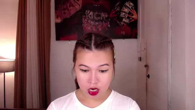 Фото вебкам-модели adorabletsforyouxx на Chaturbate