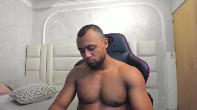 teylor-smith: عارضة كاميرا ويب على Flirt4Free